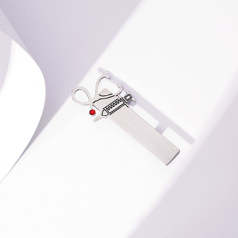 Broșă Personalizată “Heartbeat” – Diamant Roșu